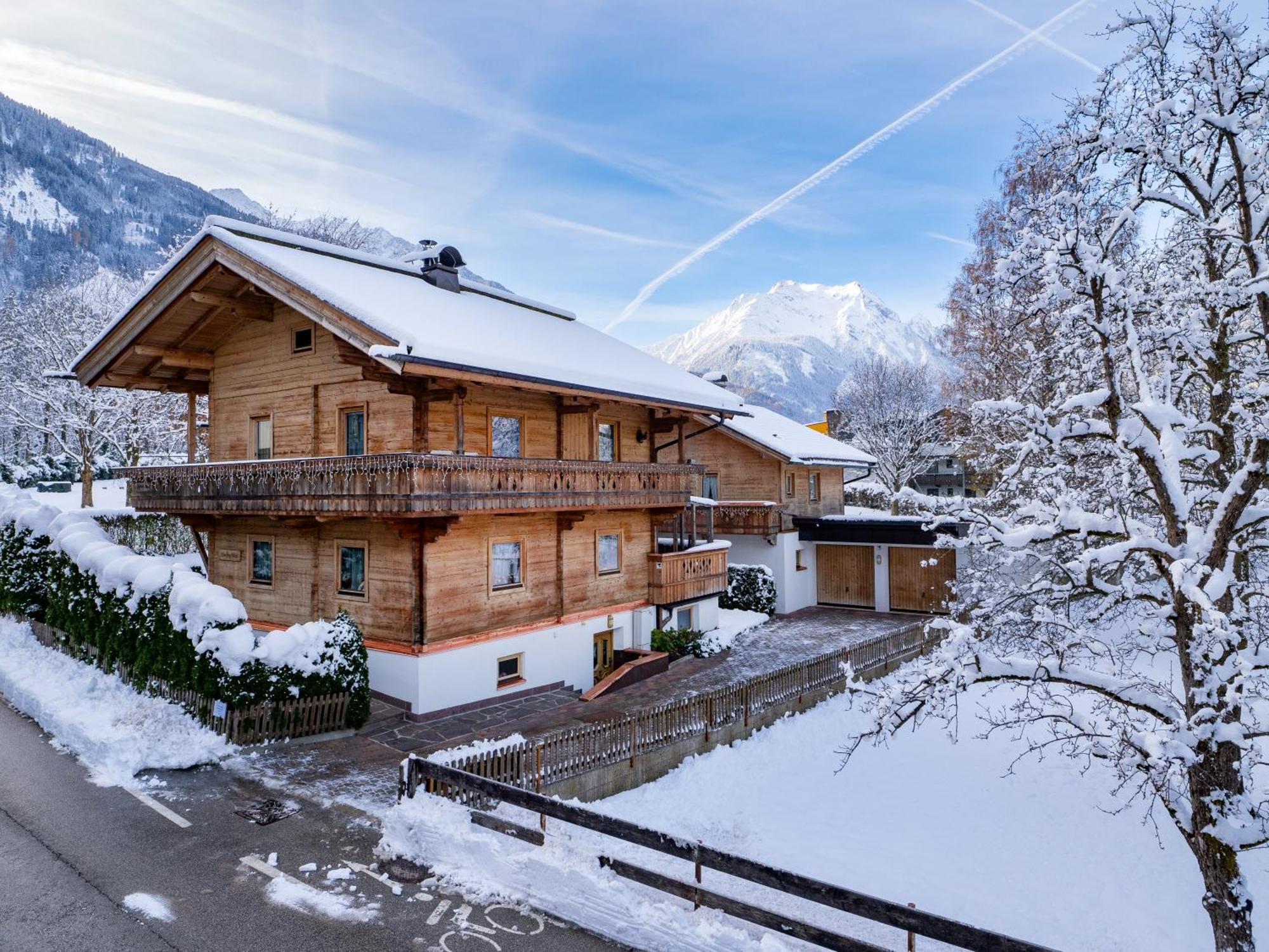 Chalet - Appartements Julitta Mayrhofen Zewnętrze zdjęcie